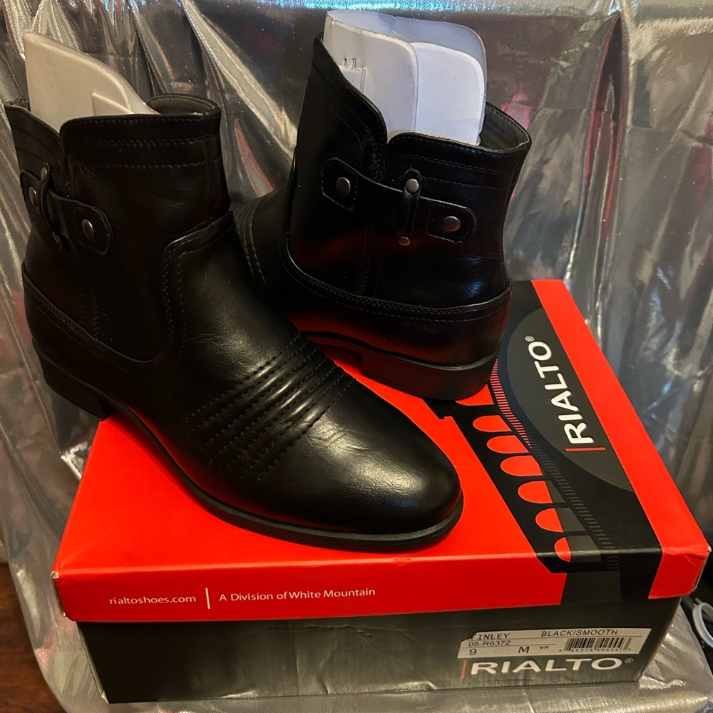 NWB Rialto Black Men's Boots